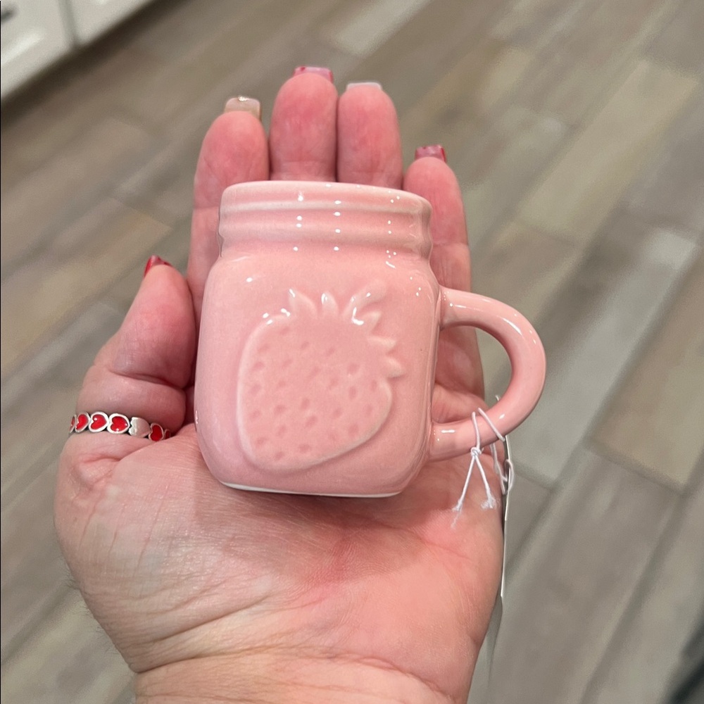 🍓Cute. Mini Mug Set.. - Picture 7 of 16